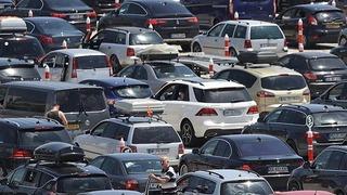 Yurt dışından emeklilerin yabancı plakalı taşıtları Türkiye'de aralıksız 4 yıl kalabilecek