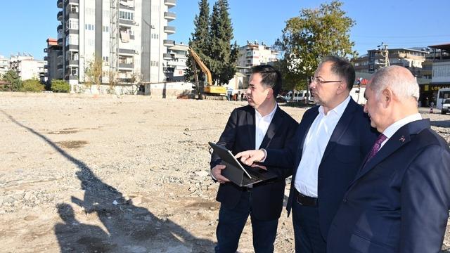 Osmaniye’de Metin Tamer ve Sefa Evler sitelerinde yerinde dönüşüm çalışması başladı