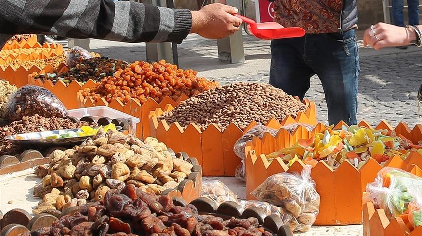 Yılbaşı &ouml;ncesi alışveriş &uuml;r&uuml;nleri bir bir denetlenecek! Yeni uygulama bug&uuml;n başlıyor