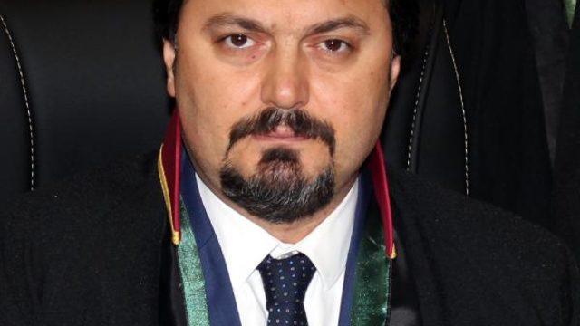 Bursa Barosu Başkanı Altun'dan 'tek tip elbise' eleştirisi