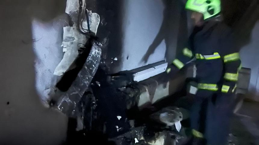 Mardin'de patlayan klima motoru yangına neden oldu