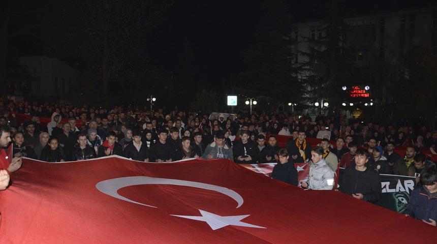 Manisa'da şehit askerleri anma yürüyüşü düzenlendi