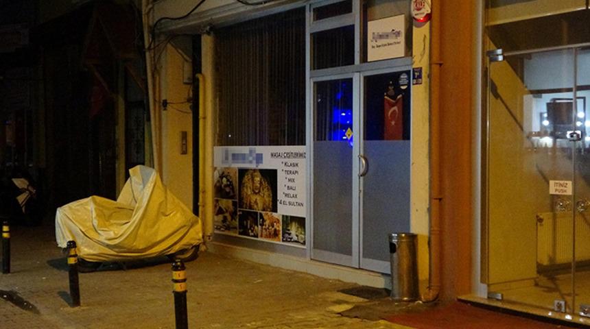 Çanakkale'de 'yok artık' dedirten olay! Masaj salonunda çalışan kadının yüzüne kezzap atıp kaçtı