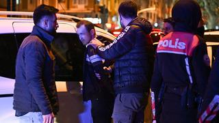 Edirne'de kontrol noktasından kaçan alkollü sürücü polis aracına çarpınca yakalandı