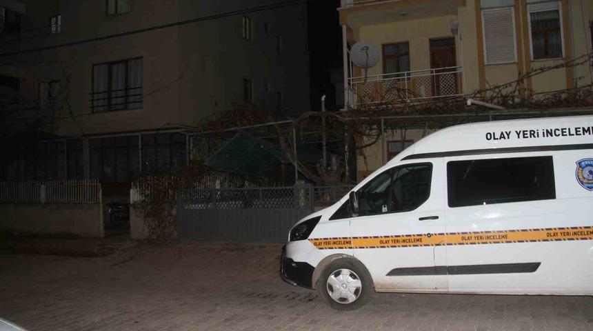 Konya’da evinde silahla vurulan kişi hayatını kaybetti