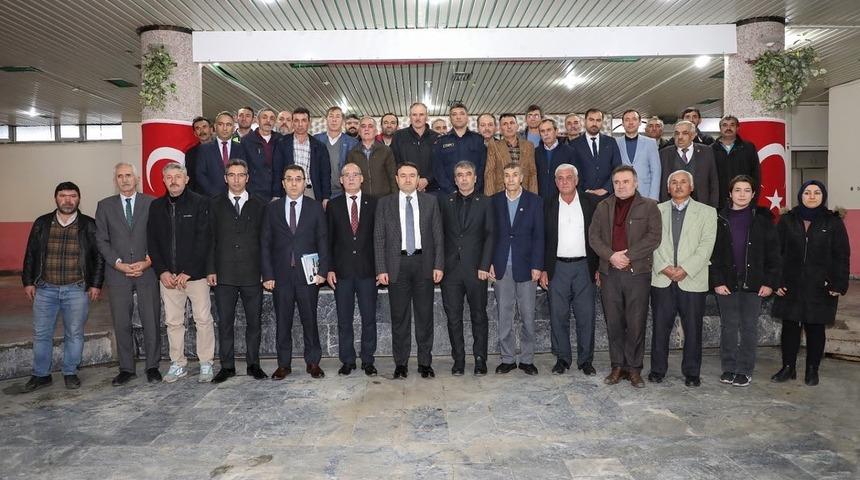 Vali Işın Seyitömer’de muhtarların taleplerini dinledi