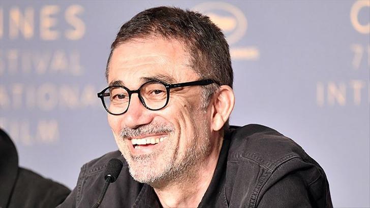 'Bir tane tokat atmak istedim' Zeki Demirkubuz, Nuri Bilge Ceylan'la aralarında yaşananlarla ilgili ilk kez konuştu 'Cannes Film Fesitvali'nin muhtarı mısın?' G4