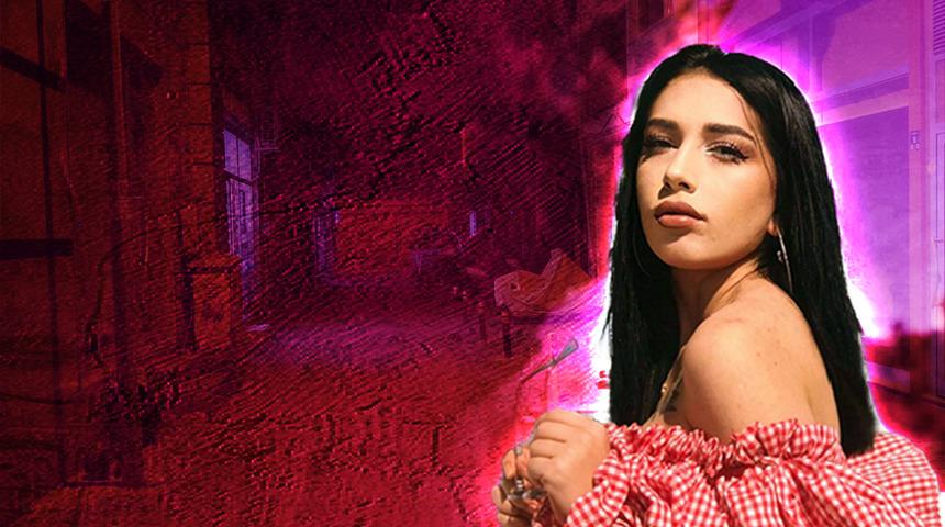 Masaj salonunda çığlık sesleri! Çalışanın yüzüne kezzap atıp kaçtı, etraftakiler dehşete düştü