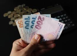 Yeni zamda iki rakam öne çıkıyor: En düşük emekli maaşı için gözler Beştepe'de! Kritik zirveye geri sayım başladı