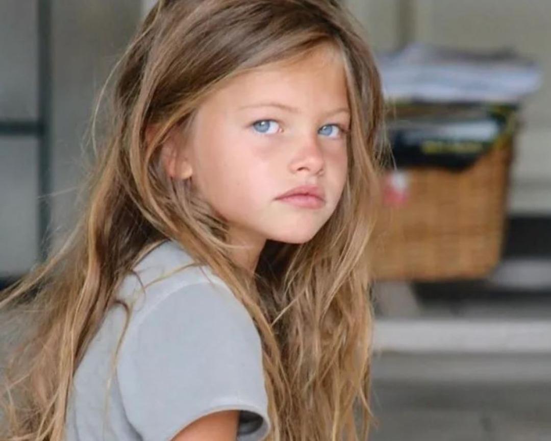 "D&uuml;nyanın en g&uuml;zel kızı" olarak tanınıyordu! Thylane Blondeau tatilde g&ouml;r&uuml;nt&uuml;lendi