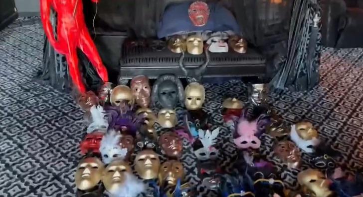 SON DAKİKA | Müstehcen videolar ve parti... Bakan Yerlikaya duyurdu! O sosyal medya hesabından paylaşıyorlardı: Yakalandılar G5