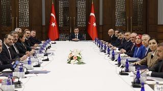 Yılın son toplantısı! Ekonomi Koordinasyon Kurulu parolayı belirledi: Enflasyonda düşüş, güçlü büyüme...