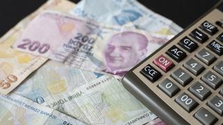 SON DAKİKA: Emekli maaşına yüzde 24,73’lük zam hesaplarda… Emekliye ek zam ödemeleri ne zaman yapılacak? Kimine 2.499 TL kimine sadece 27 lira!