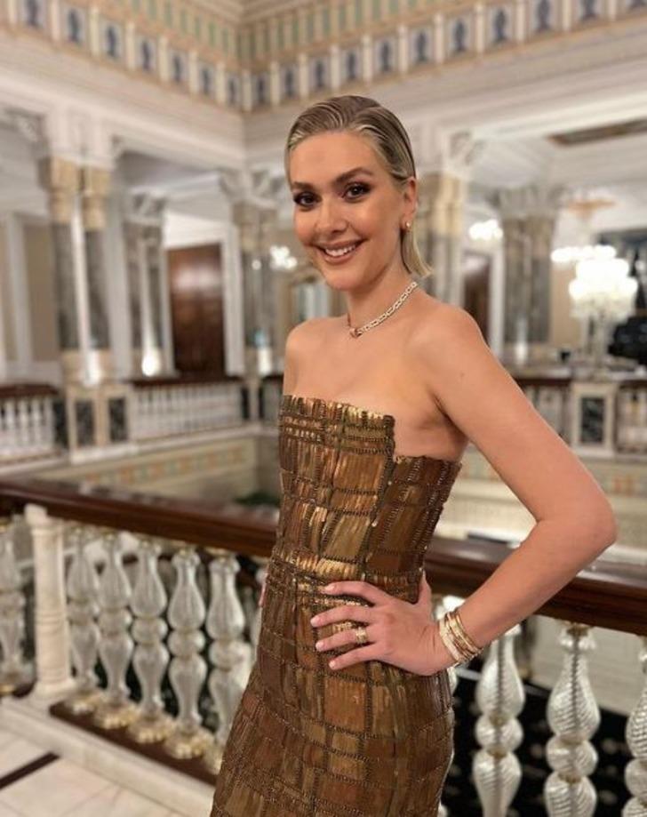 Bergüzar Korel yeni imajıyla poz verip içini döktü! "Acaba Allah’ın gücüne gider mi?" G5