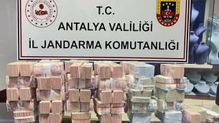 Oğlu intihar eden annenin ihbarı, 'Çukur Çetesi'ni çökertti! Suç gelirleri dudak uçuklattı