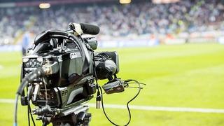 Arap kameramanlardan büyük terbiyesizlik! Kameraları bırakıp gittiler