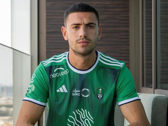 Merih Demiral'dan 'Suudi Arabistan skandalına ses çıkartmadı!' diyenlere tepki: Allah belanızı versin