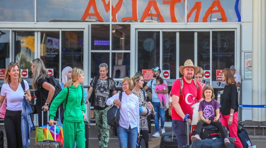 Antalya’da yılbaşı rekoru