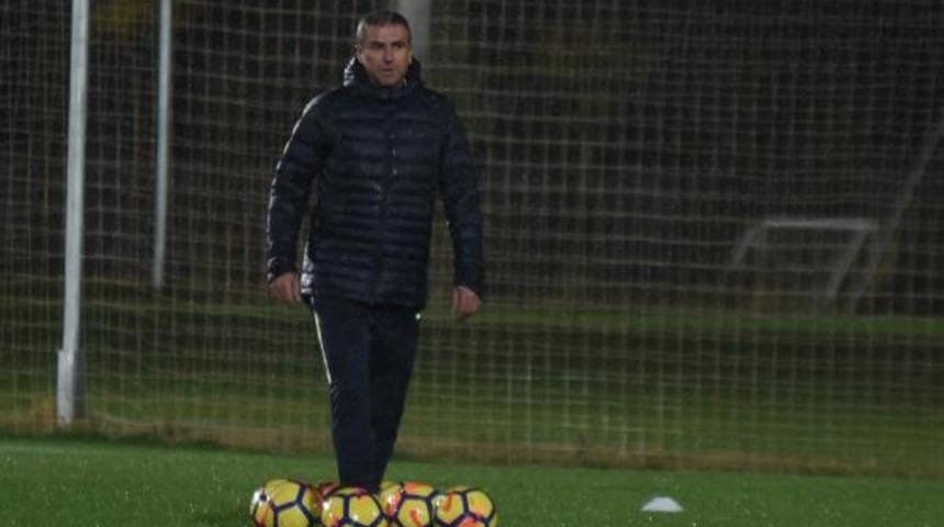 Antalyaspor'da Hamza Hamzaoğlu d&ouml;nemi başladı