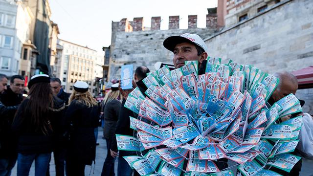 Milli Piyango yılbaşı özel çekilişi sonuçları telefondan nasıl sorgulanır? Milli Piyango çekiliş sonuçları telefonla sorgulama detayları...