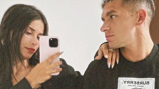 Lucas Torreira sevgilisi Devrim Özkan'ın pozlarına kayıtsız kalamadı!