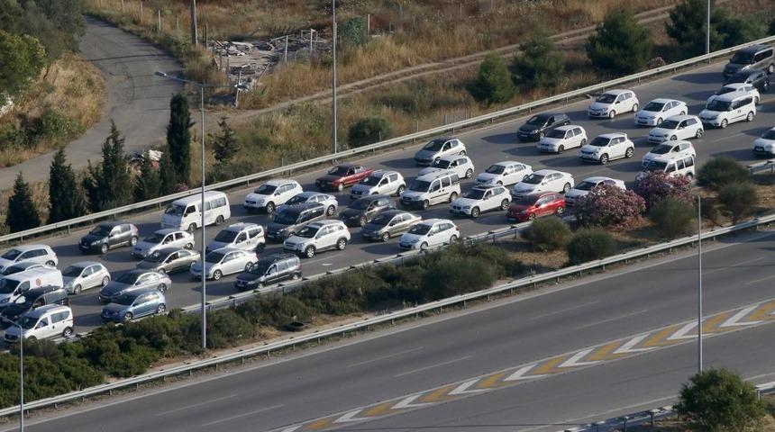 Zorunlu trafik sigortasına zam: Sigorta şirketlerinin kapısını çalacak araç sahipleri dikkat! 1 Eylül'de yeni tarife