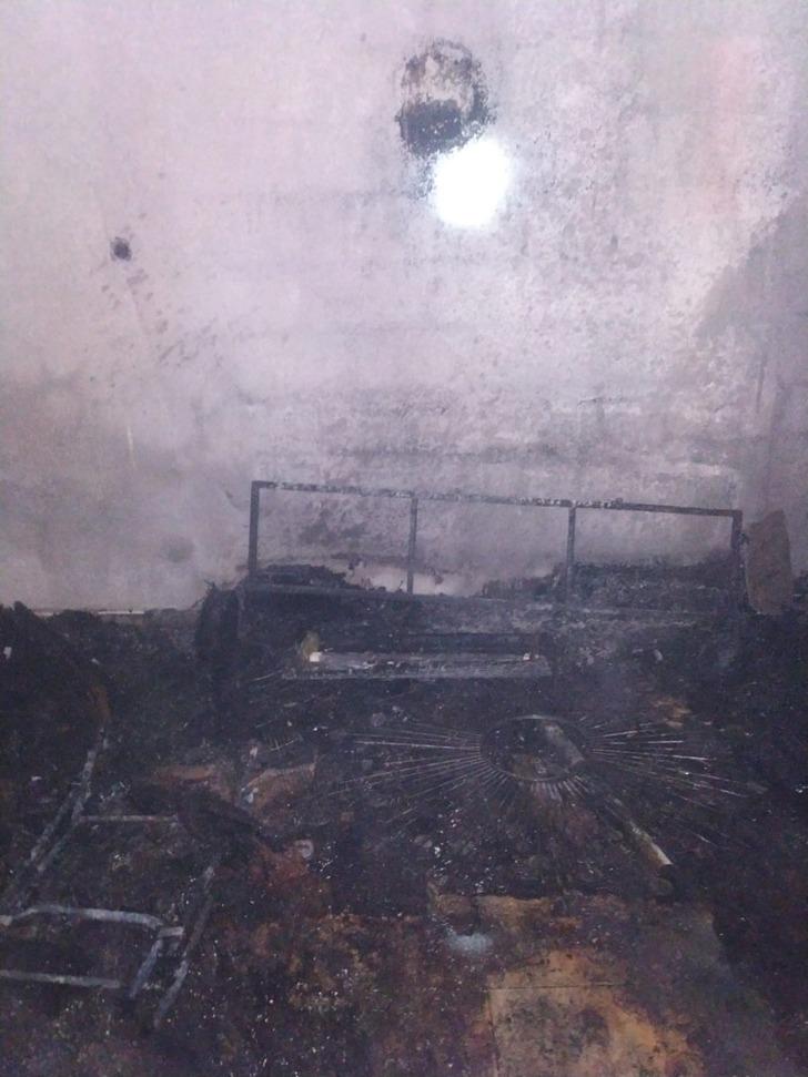 Adana'da yılbaşı gecesi facia! Anne, baba ve bir çocuk hayatını kaybetti, ikizlerden biri yaşam mücadelesi veriyor G4