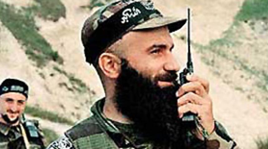 ''&Ccedil;e&ccedil;en lider Basayev &ouml;ld&uuml;r&uuml;ld&uuml;''