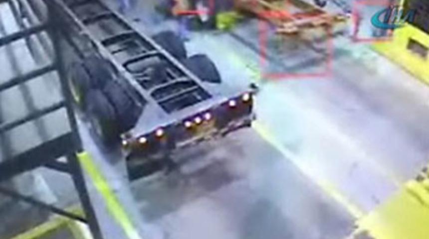 Akıl almaz &ouml;l&uuml;m, akıl almaz kurtuluş