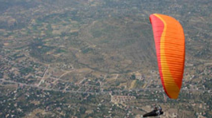 İran'da 3 T&uuml;rk sporcu ka&ccedil;ırıldı