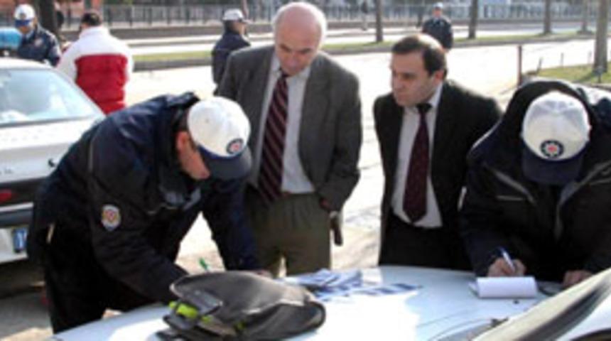 Kartla ceza &ouml;denmesi projesinde r&ouml;tar  