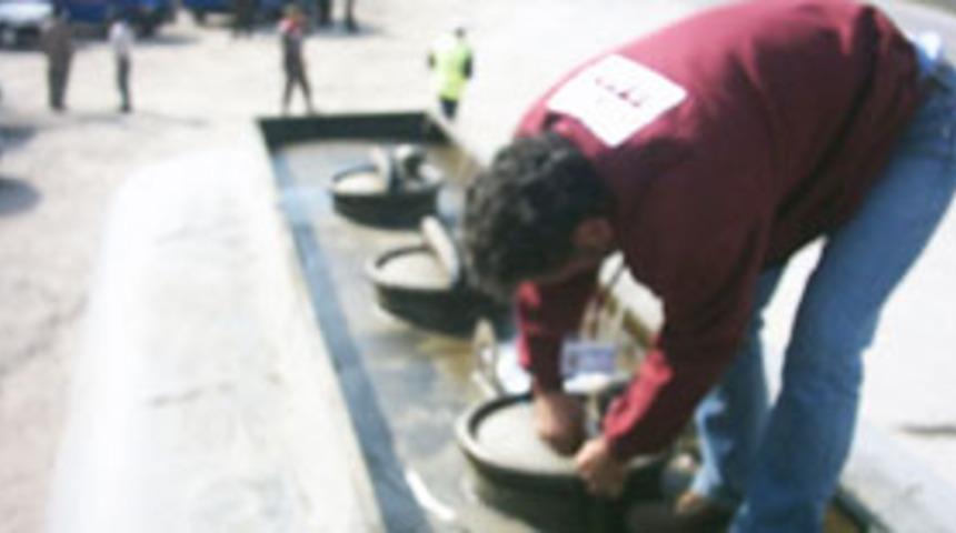 Akaryakıt taşıyan tankerlere sıkı takip