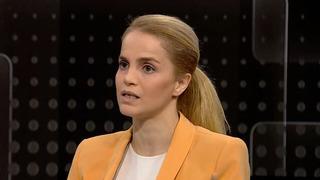 Tuğçe Kazaz sözleriyle tepki çekti! Sosyal medyada din değiştirme göndermesi