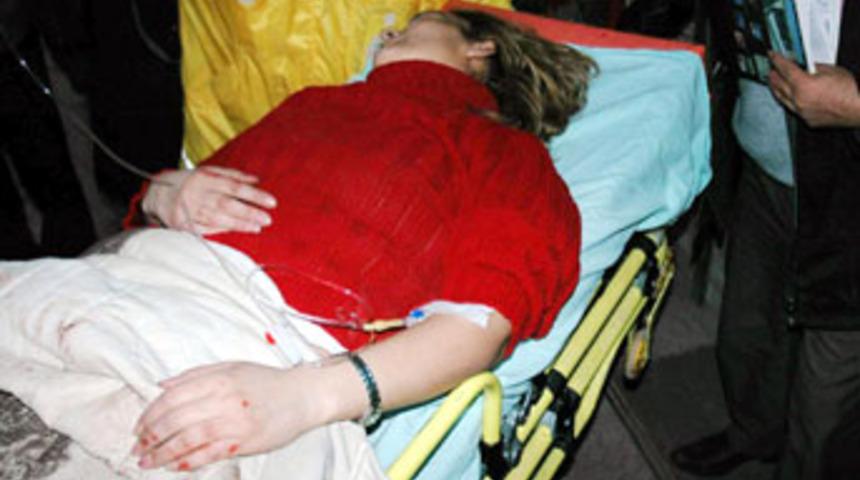 Sevgilisini hunharca bı&ccedil;akladı