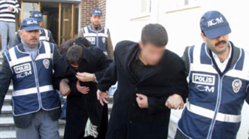 Kurbanlıklarda sahte paraya dikkat