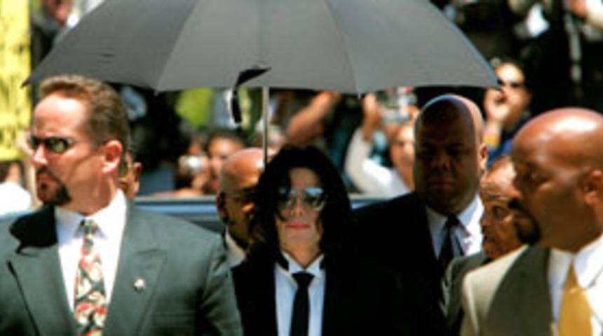 Jackson'a eski eşinden tazminat davası