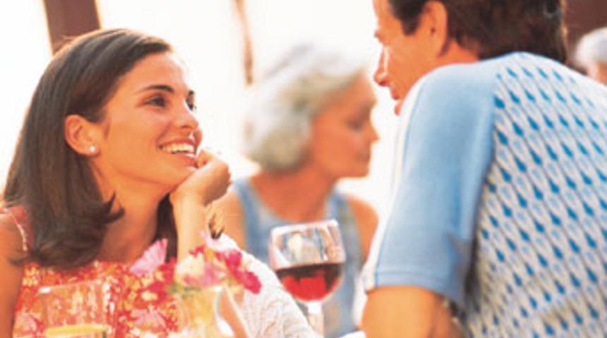 Bir kıza nasıl kur yapılır?