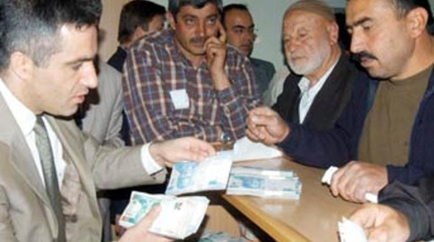 659 bin işsize 800 milyon YTL'lik &ouml;deme