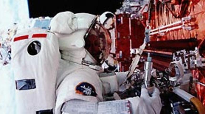 Rekortmen astronot uzay kampı'nda