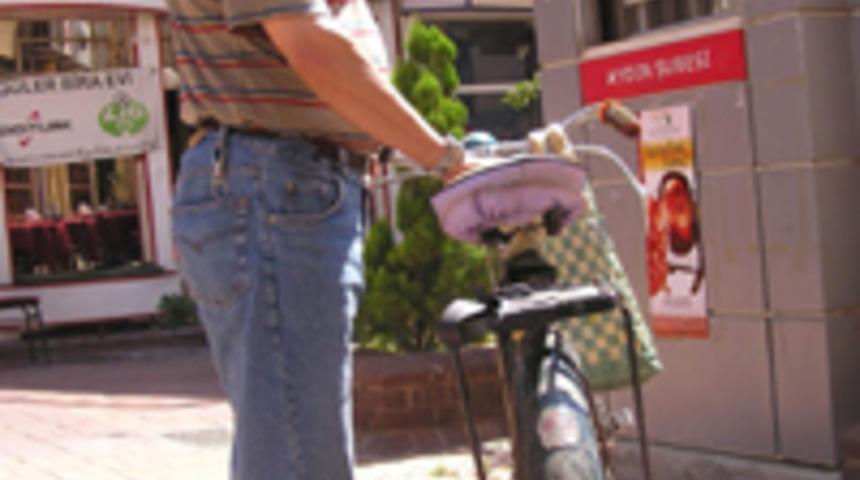 1959 model plakalı bisiklet şaşırtıyor