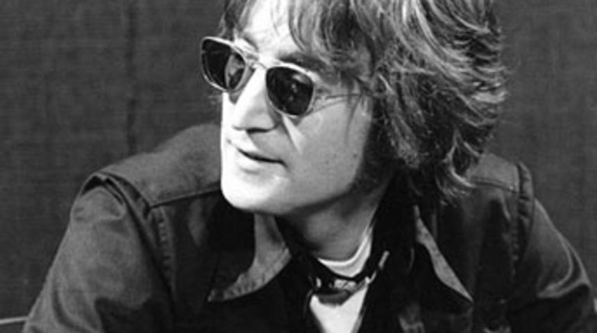 Lennon dosyasının gizli 10 sayfası a&ccedil;ıklandı