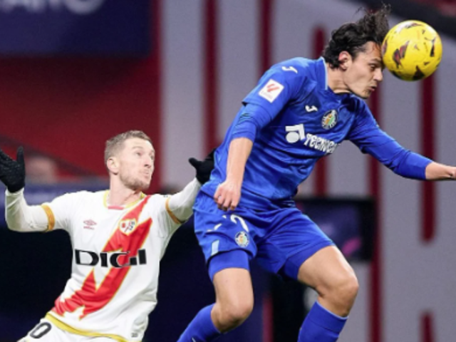 Enes Ünal, 7,5 ay sonra sahaya çıktı!