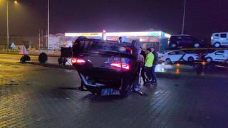 Babasından izinsiz aldığı aracı hurdaya çevirdi! 3 kişi yaralandı