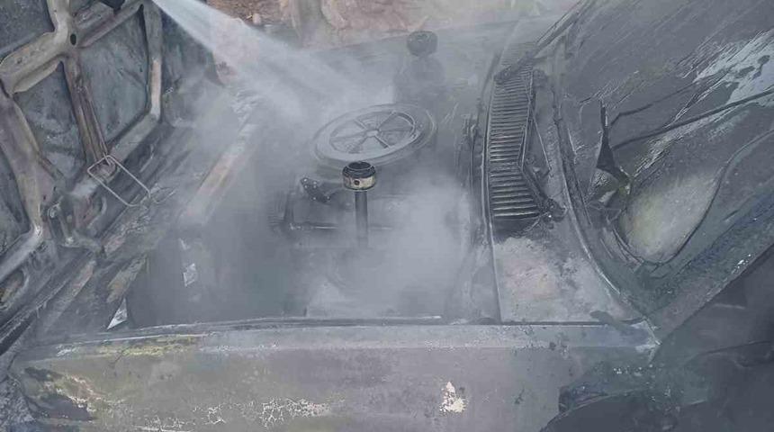 Hassa&rsquo;da ara&ccedil; yangını