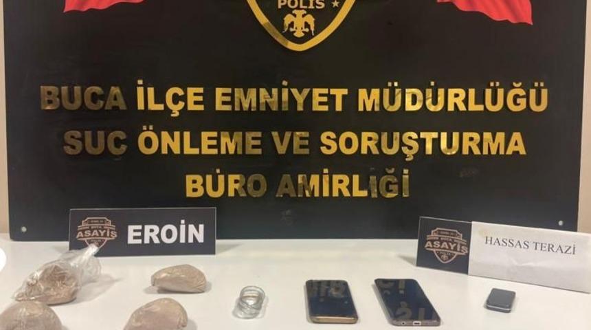 İzmir’de yakalanan zehir taciri tutuklandı