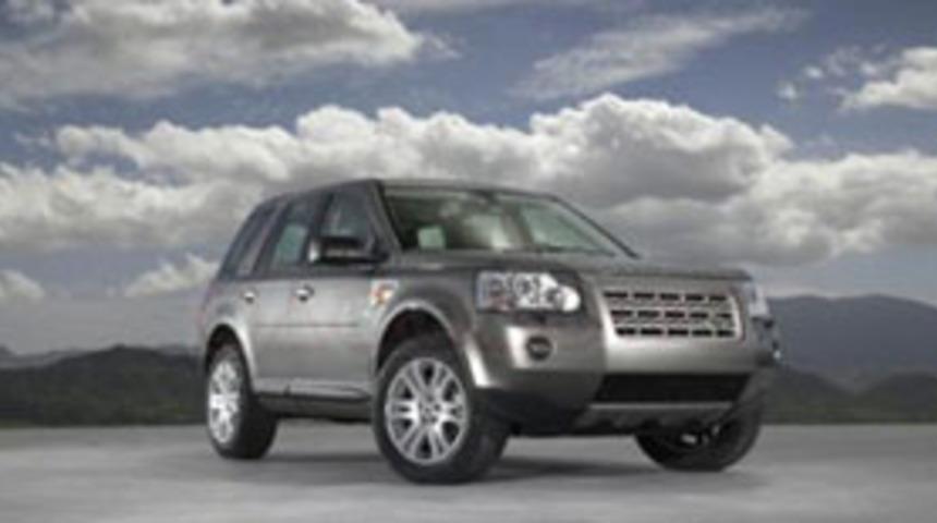 4X4 sürücüleri daha çok telefonla konuşuyor