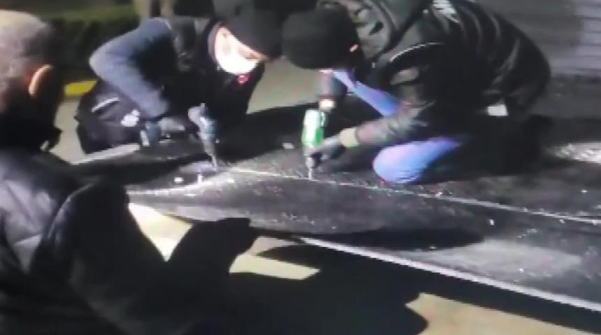 Amasya’da polisler 120 kilogram uyuşturucuyu böyle buldu