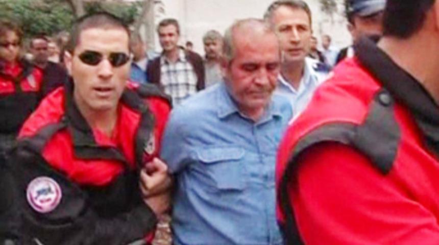 Kadınların yan bakma kavgasında silahlar konuştu
