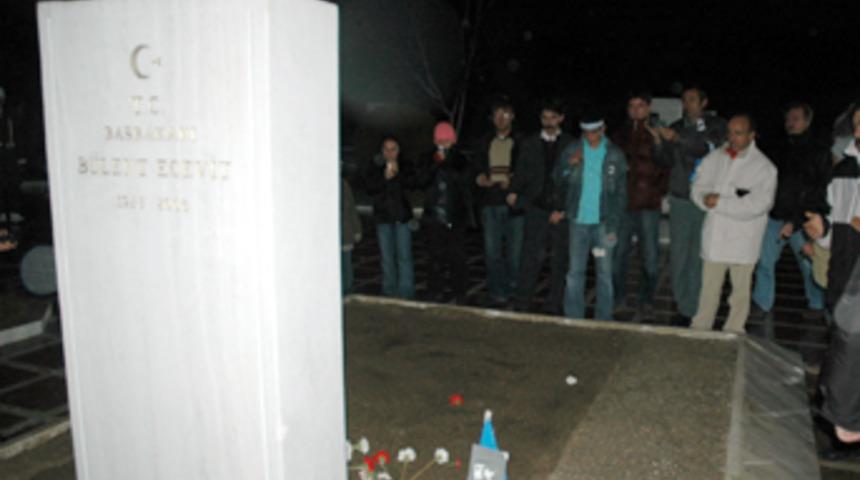 Ecevit'in mezarı taşınacak