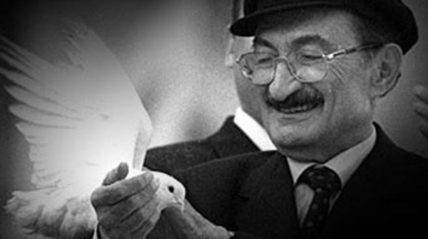 Ecevit son yolculuğuna uğurlandı